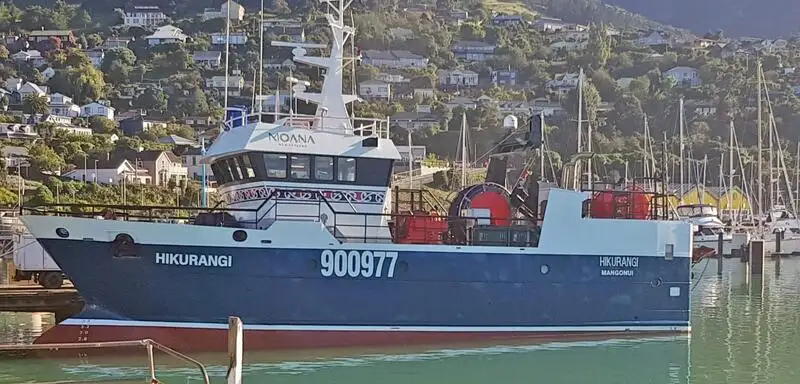 Navio de pesca de arrasto à venda