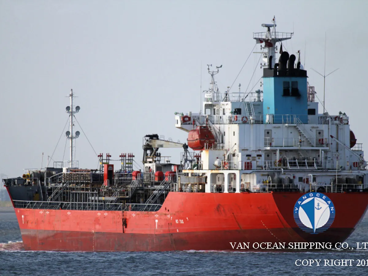 Navio-tanque de óleo/produtos químicos à venda