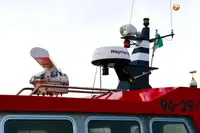 Barco de tripulação à venda