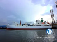 Navio frigorífico à venda