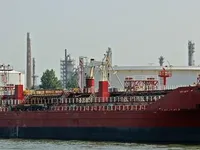 Navio-tanque de óleo/produtos químicos à venda
