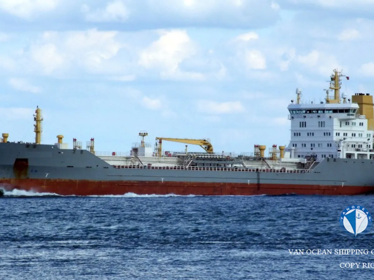 Navio-tanque de óleo/produtos químicos à venda