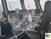 Barco de tripulação à venda