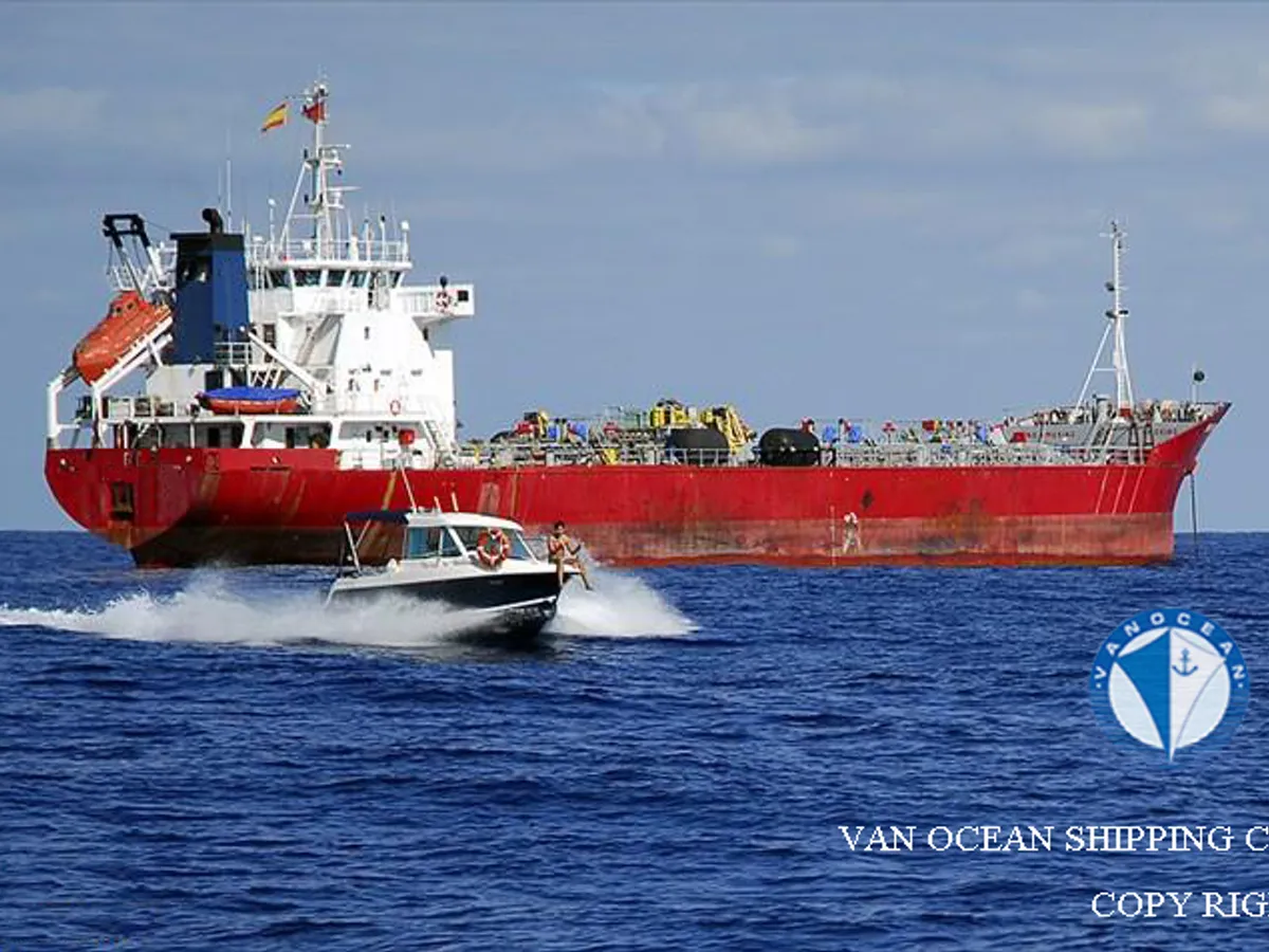 Navio-tanque de óleo/produtos químicos à venda