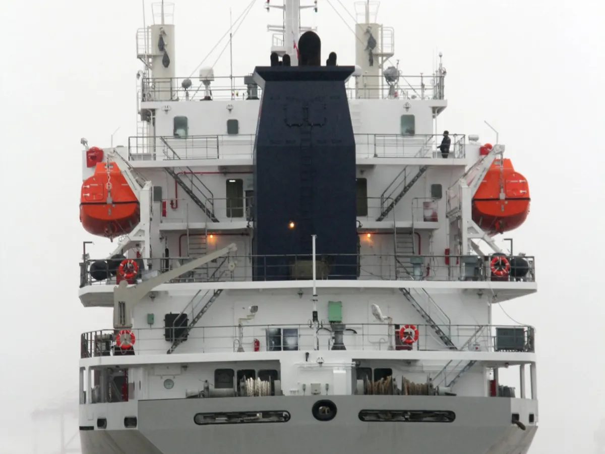 Navio frigorífico à venda