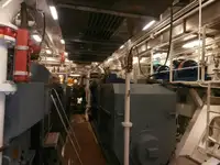 Navio porta-contêineres à venda