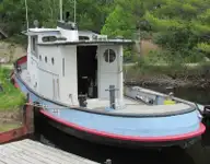 Rebocador à venda