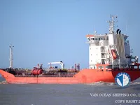 Navio-tanque de óleo/produtos químicos à venda