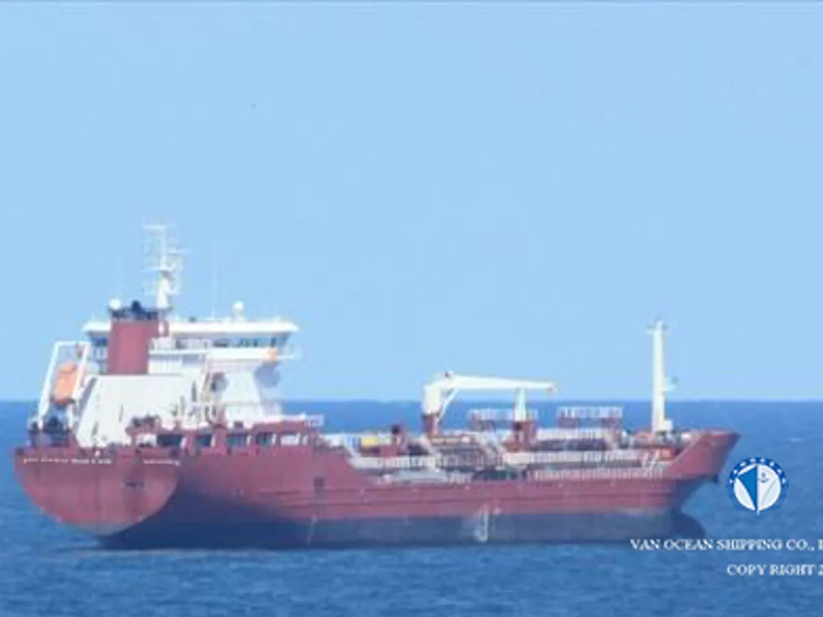 Navio-tanque de óleo/produtos químicos à venda