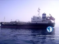 Navio-tanque de óleo/produtos químicos à venda