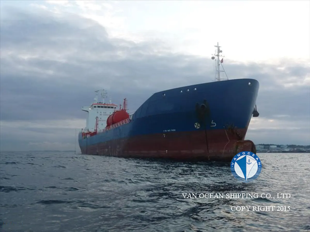 Navio-tanque de óleo/produtos químicos à venda