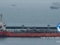 Navio-tanque de óleo/produtos químicos à venda