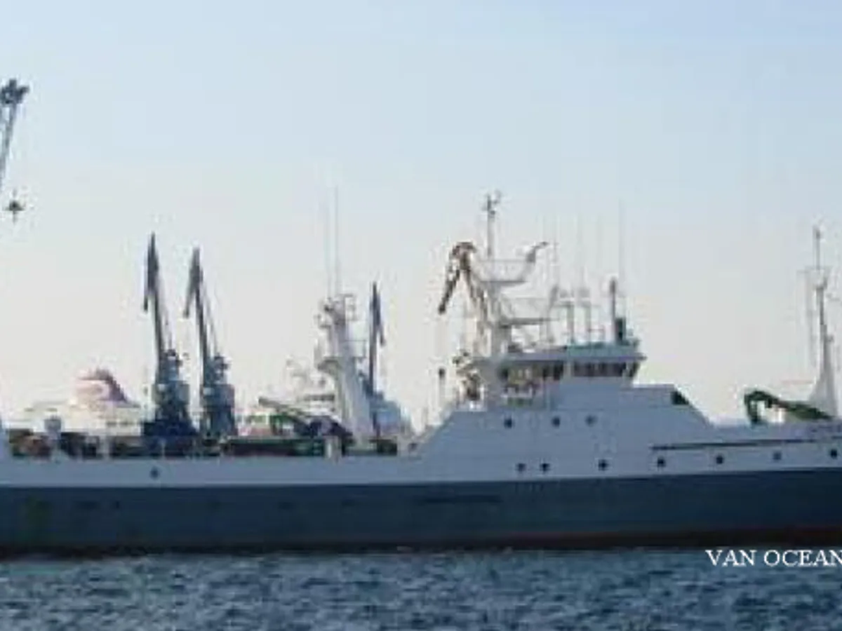 Navio de pesca de arrasto à venda