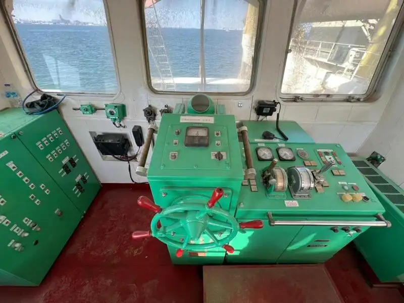 Barcos de trabalho à venda