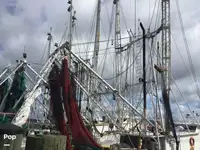Navio de pesca de arrasto à venda