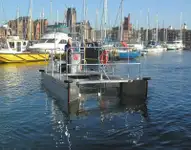 Navio porta-contêineres à venda