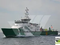 Barco de tripulação à venda