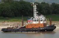 Rebocador à venda