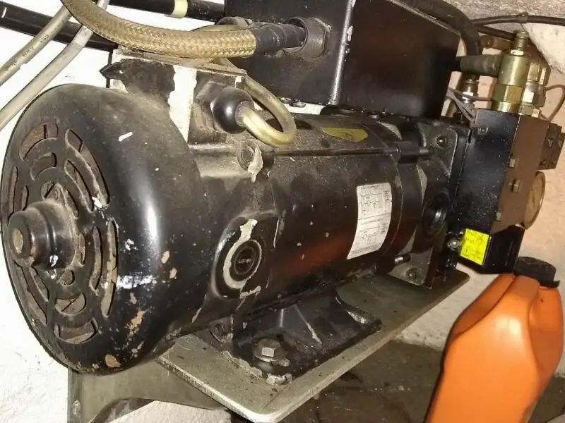 Cutter à venda
