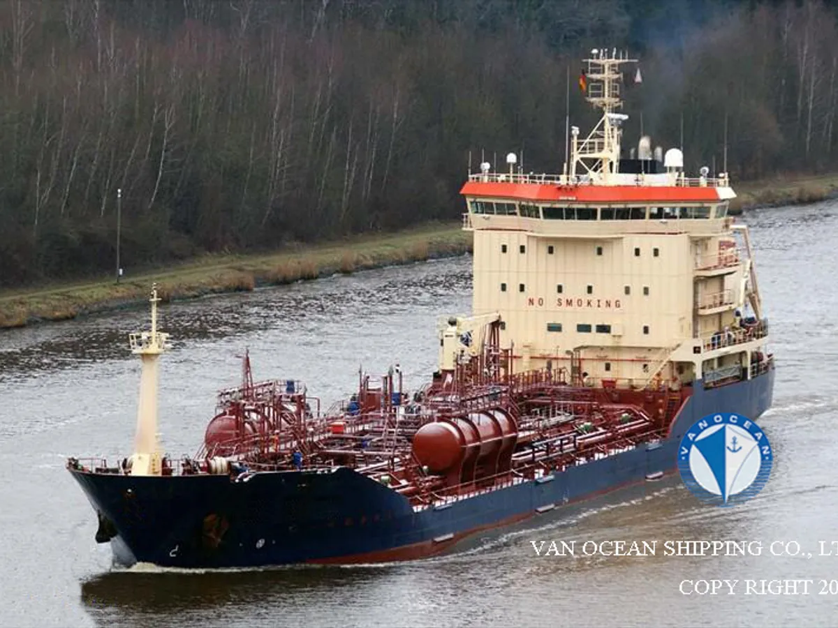 Navio-tanque de óleo/produtos químicos à venda