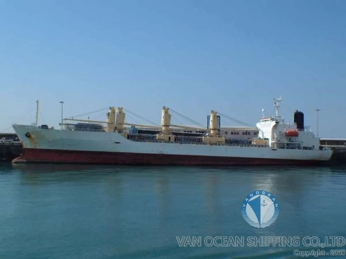 Navio-tanque de óleo/produtos químicos à venda