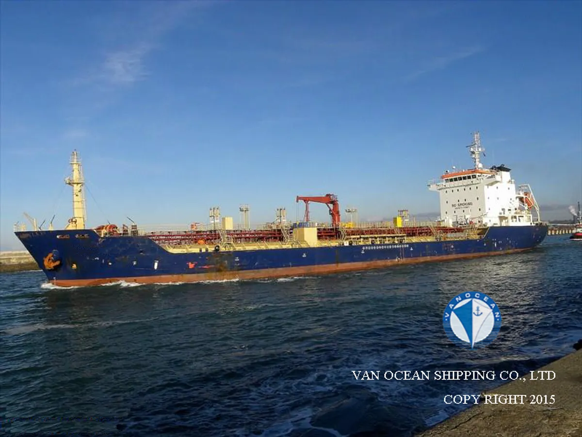 Navio-tanque de óleo/produtos químicos à venda