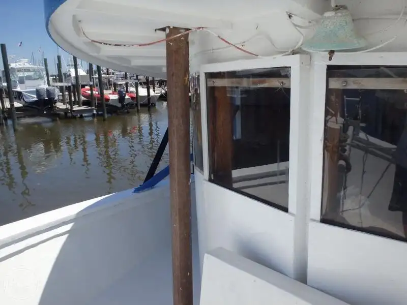Navio de pesca de arrasto à venda