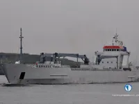 Navio frigorífico à venda