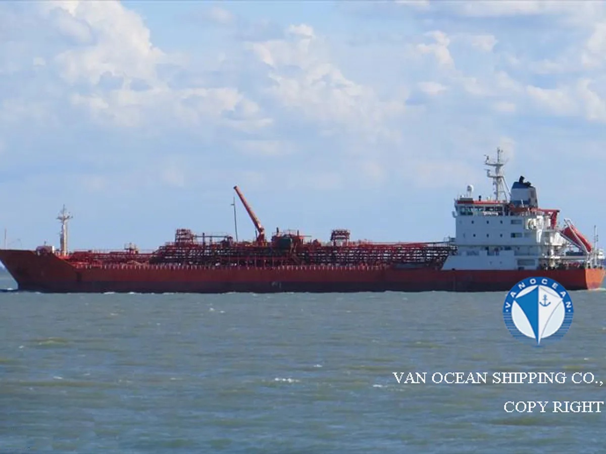 Navio-tanque de óleo/produtos químicos à venda