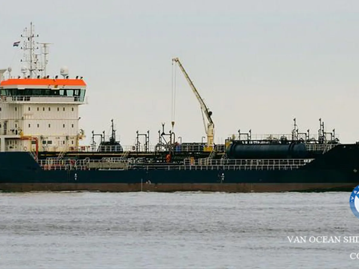 Navio-tanque de óleo/produtos químicos à venda