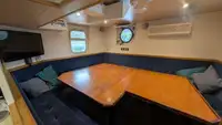 Navio de pesquisa à venda