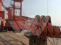 Doca flutuante à venda