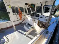 Navio de processamento de peixe à venda