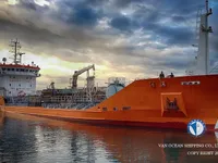 Navio-tanque de óleo/produtos químicos à venda