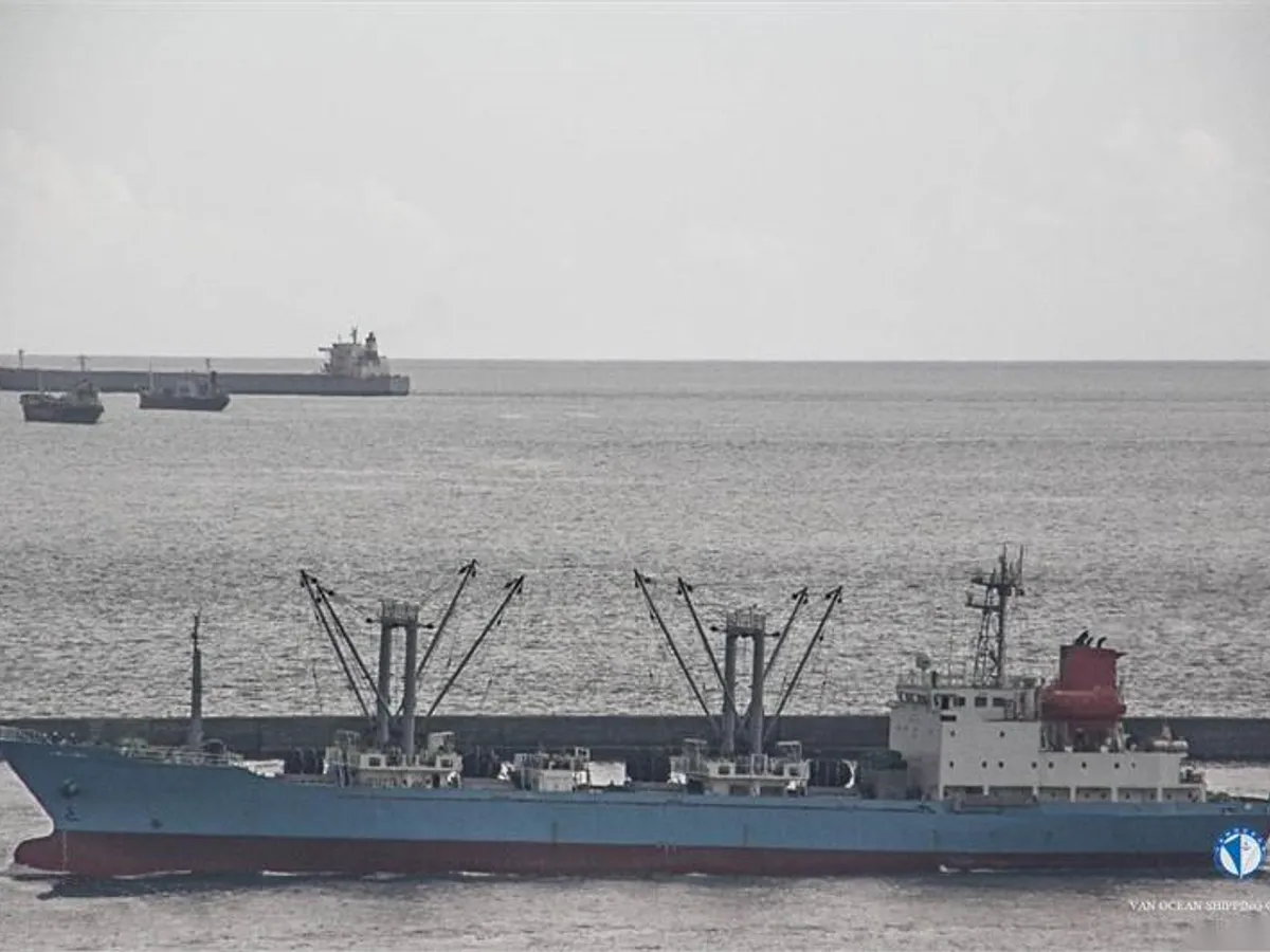 Navio frigorífico à venda