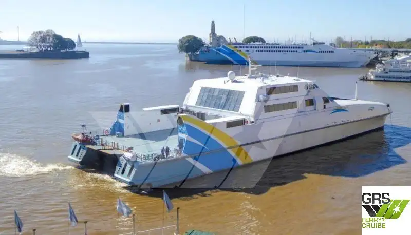 Navio Ro-Ro à venda