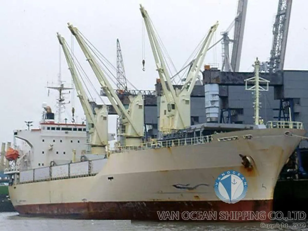 Navio-tanque de óleo/produtos químicos à venda