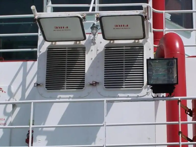 Navio graneleiro à venda