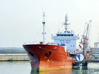 Navio-tanque de óleo/produtos químicos à venda