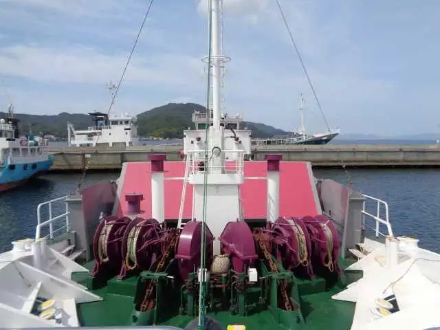 Navio graneleiro à venda