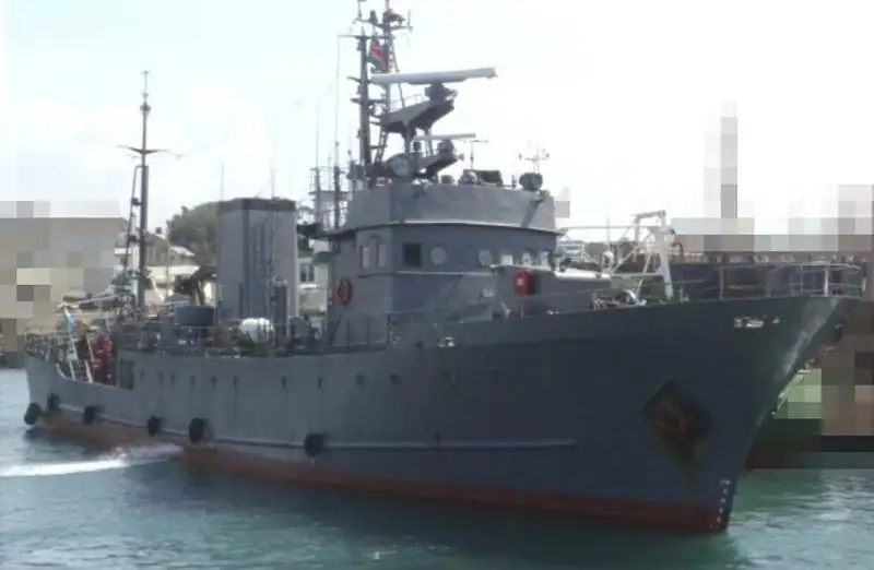 Navio de abastecimento à venda