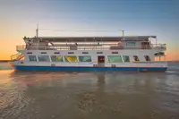 Catamarã à venda