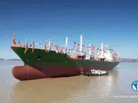 Navio frigorífico à venda