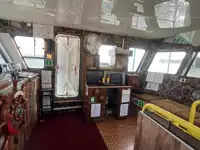 Rebocador à venda