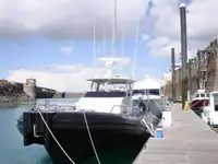 Navio de patrulha à venda