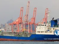 Navio-tanque de óleo/produtos químicos à venda