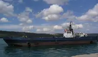 Oil/Chemical tanker à venda