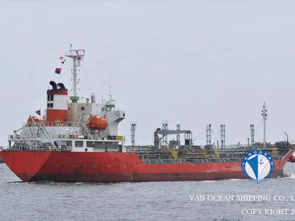 Navio-tanque de óleo/produtos químicos à venda