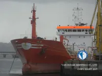 Navio-tanque de óleo/produtos químicos à venda