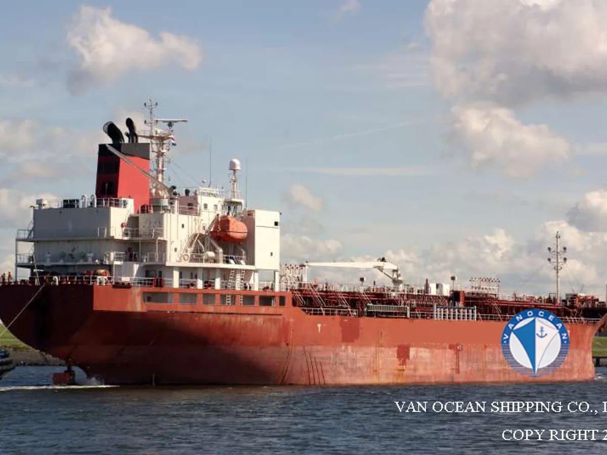 Navio-tanque de óleo/produtos químicos à venda